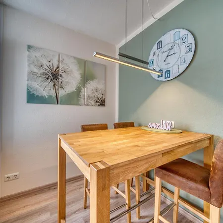 - Haus C, App 0c0812
